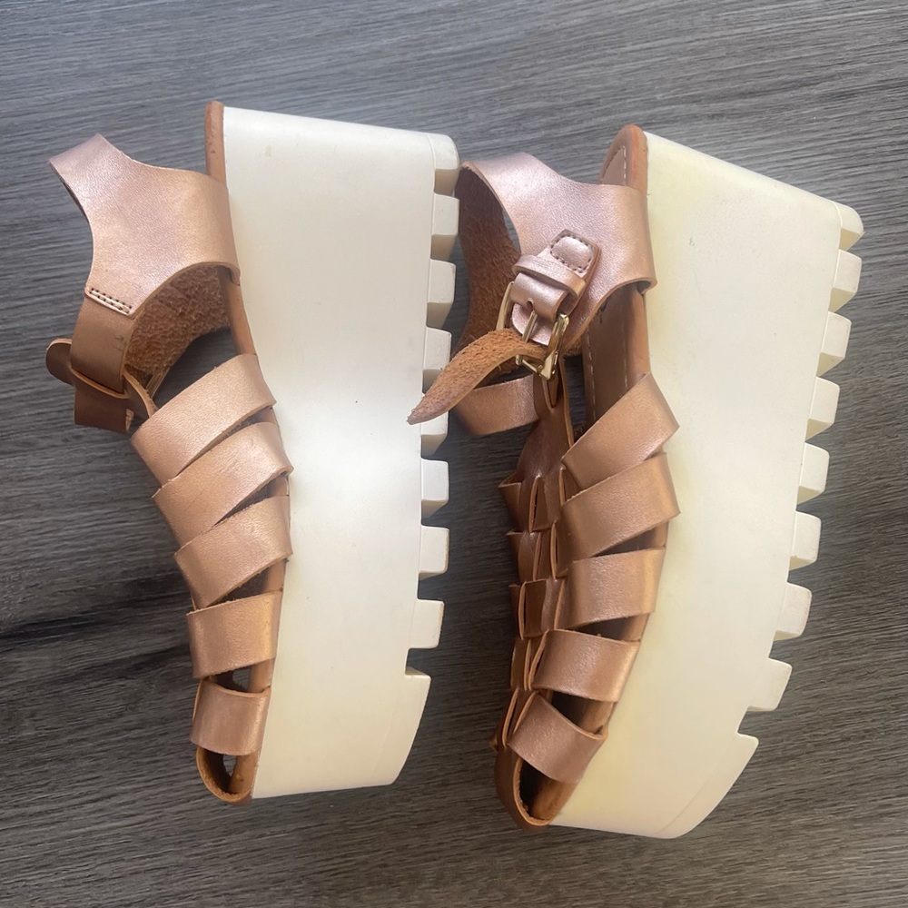 Bucco Zeldia Bronze Metallic Vegan Leather Platfom Sandals Size 7 Y2K Festival